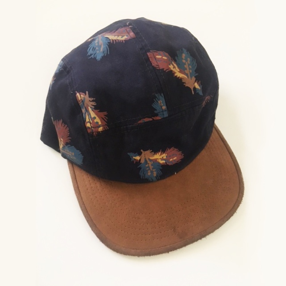 5 panel suede flat brim hat